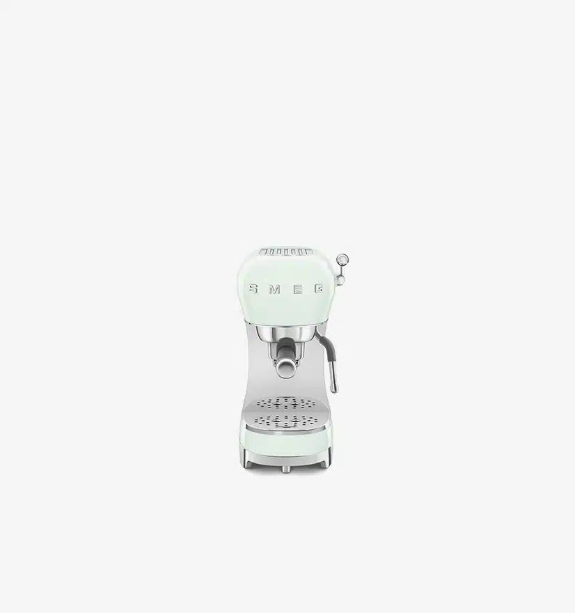 Soldes Smeg ECF01 2024 au meilleur prix sur