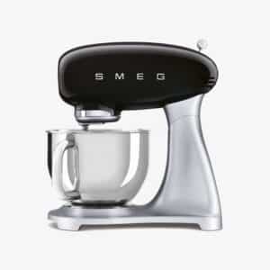Robot sur socle noir SMEG années 50 SMF04BLEU